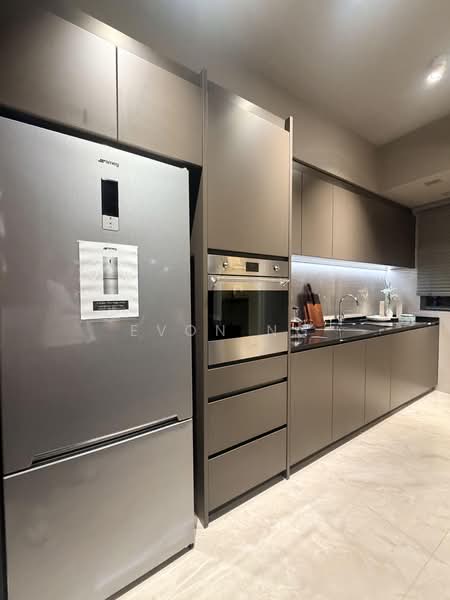 One Marina Gardens, 3 Marina Gardens Lane, 3 Bedrooms, 1,173 sqft, Apartment For Sale, by Evon Ng, 500165914 - Kitchen - PropertyGuru.com.sg