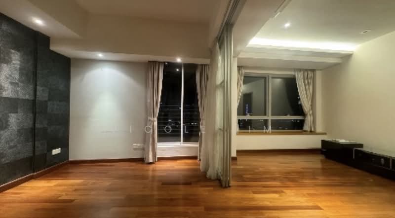 The Sail @ Marina Bay, 2 Marina Boulevard, 2 Bedrooms, 1,033 sqft, Condominium For Sale, by Vicole Lim, 500165915 - Living Room - PropertyGuru.com.sg