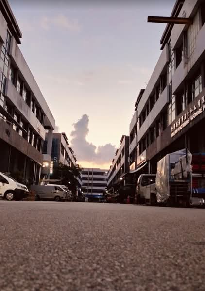 Shun Li Industrial Complex, 705 Sims Drive, 3,294 sqft, Light Industrial (B1) For Rent, by Sandy Ng, 500165921 - CommercialGuru.com.sg