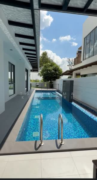 Punggol Twenty-Four Avenue, Punggol 24th Avenue, 6 Bedrooms, 5,200 sqft, Bungalow House For Rent, by Takayama Kiyonori, 500165923 - Exterior - PropertyGuru.com.sg