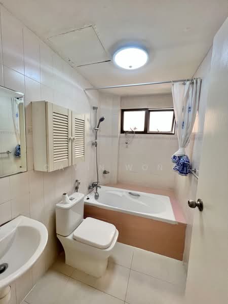 Bayshore Park, 50 Bayshore Road, Room Rental, 80 sqft, Condominium For Rent, by Cavin Wong, 500165929 - Bathroom - PropertyGuru.com.sg