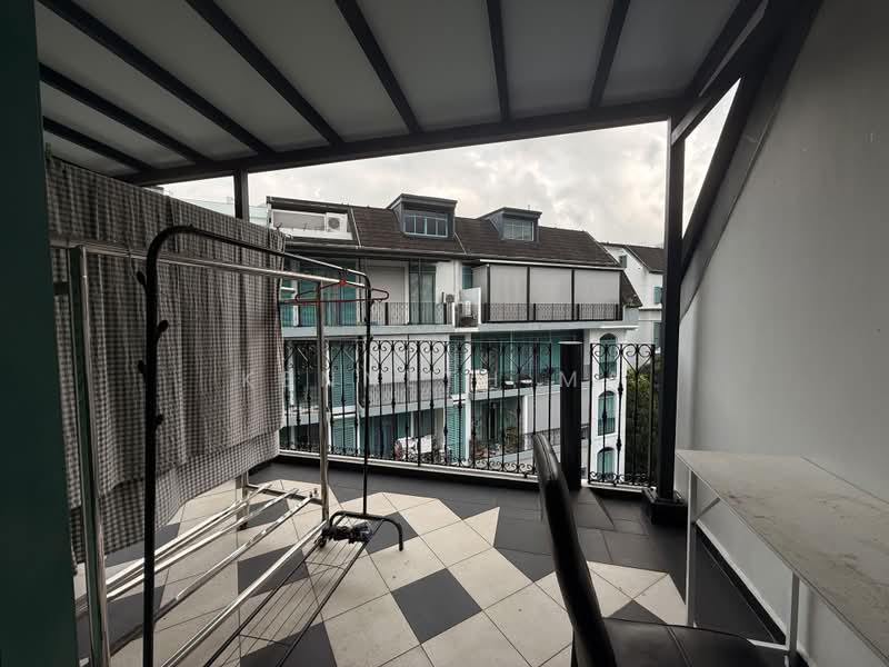 The Quinn, 9 Bartley Road, Room Rental, 130 sqft, Apartment For Rent, by Kenneth Ma, 500165930 - Balcony - PropertyGuru.com.sg