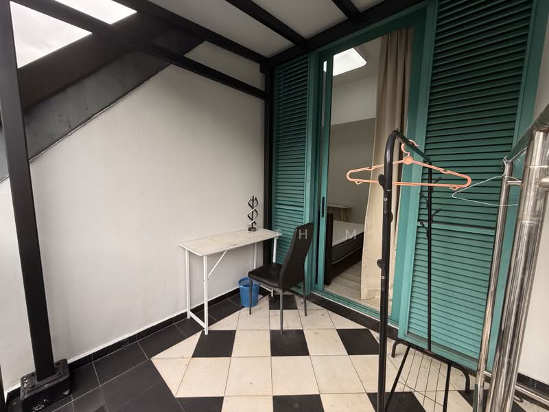 The Quinn, 9 Bartley Road, Room Rental, 130 sqft, Apartment For Rent, by Kenneth Ma, 500165930 - Balcony - PropertyGuru.com.sg