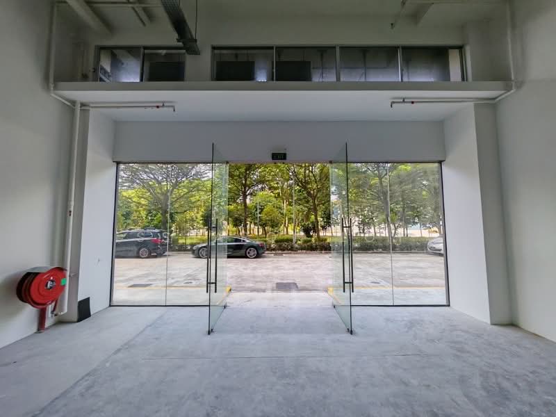 Interlocal Centre, 100G Pasir Panjang Road, 1,636 sqft, Light Industrial (B1) For Rent, by Ssharon Loh, 500165935 - CommercialGuru.com.sg