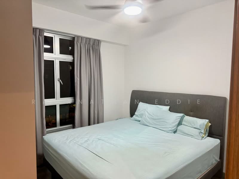 409B Northshore Drive, 409B Northshore Drive, 3 Bedrooms, 1,012 sqft, HDB Flat For Sale, by Ramanathan Eddie, 500165940 - Bedroom - PropertyGuru.com.sg