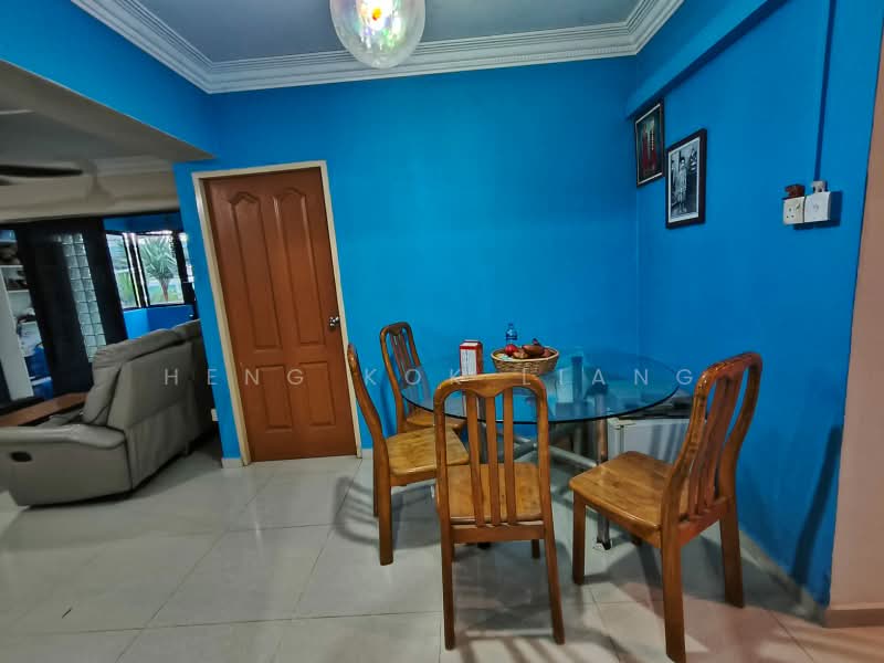 666A Jurong West Street 65, 666A Jurong West Street 65, 3 Bedrooms, 1,399 sqft, HDB Flat For Rent, by Heng Kok Liang, 500165942 - Dining Room - PropertyGuru.com.sg