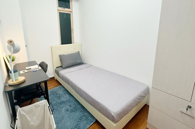 Le Hill, 46 Pasir Panjang Hill, Room Rental, 100 sqft, Condominium For Rent, by Charlotte Lin, 500165943 - Room 4 - PropertyGuru.com.sg