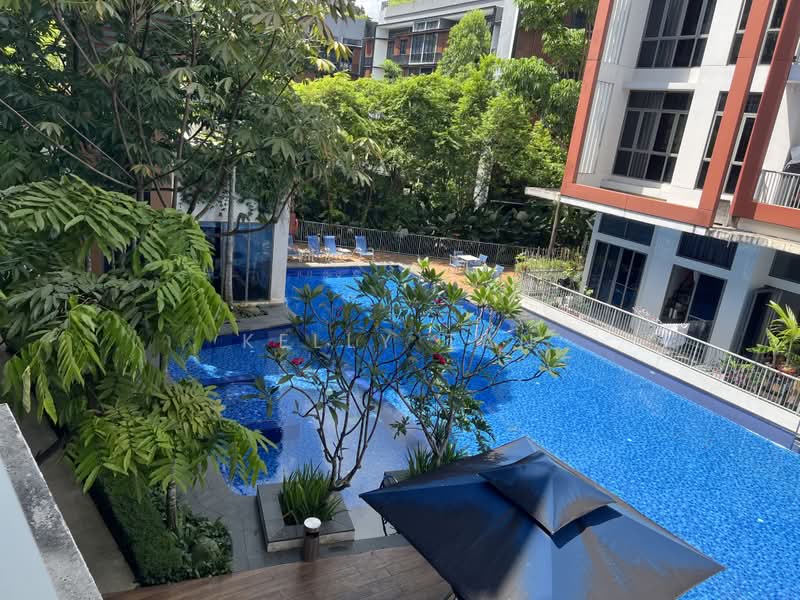 The Creek @ Bukit, 17 Toh Tuck Road, 3 Bedrooms, 721 sqft, Condominium For Rent, by Kelly Tan, 500165948 - Pool - PropertyGuru.com.sg