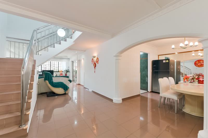 449 Hougang Avenue 10, 449 Hougang Avenue 10, 3 Bedrooms, 1,572 sqft, HDB Flat For Sale, by Joy Shi 施谨婉, 500165952 - Living Room - PropertyGuru.com.sg