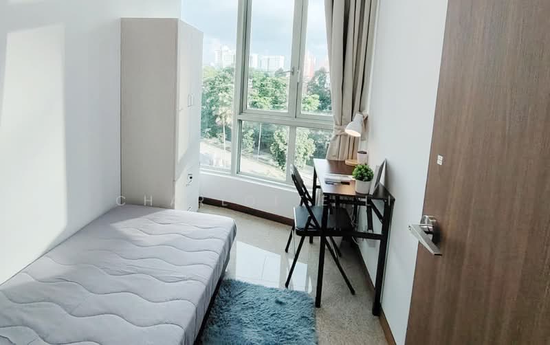Queens, 10 Stirling Road, Room Rental, 100 sqft, Condominium For Rent, by Charlotte Lin, 500165958 - Room 4 - PropertyGuru.com.sg
