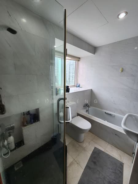 Cote D'Azur, 60 Marine Parade Road, 2 Bedrooms, 1,152 sqft, Condominium For Rent, by Sim Seng, 500165964 - Bathroom - PropertyGuru.com.sg
