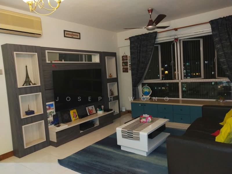 Melville Park, 24 Simei Street 1, 3 Bedrooms, 1,044 sqft, Apartment For Rent, by Joseph Wong, 500165966 - Living Room - PropertyGuru.com.sg