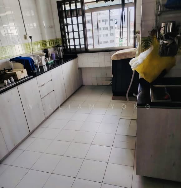 817 Jurong West Street 81, 817 Jurong West Street 81, Room Rental, 150 sqft, HDB Flat For Rent, by William Yong, 500165968 - Kitchen - PropertyGuru.com.sg