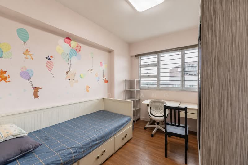 217B Boon Lay View, 217B Boon Lay Avenue, 3 Bedrooms, 1,012 sqft, HDB Flat For Sale, by Daron Ang, 500165969 - Common Room - #PropertyPartners - PropertyGuru.com.sg