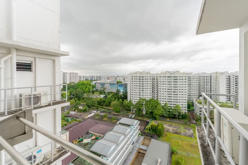 217B Boon Lay View, 217B Boon Lay Avenue, 3 Bedrooms, 1,012 sqft, HDB Flat For Sale, by Daron Ang, 500165969 - Exterior View - #PropertyPartners - PropertyGuru.com.sg