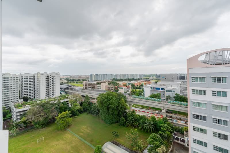 217B Boon Lay View, 217B Boon Lay Avenue, 3 Bedrooms, 1,012 sqft, HDB Flat For Sale, by Daron Ang, 500165969 - Exterior View - #PropertyPartners - PropertyGuru.com.sg