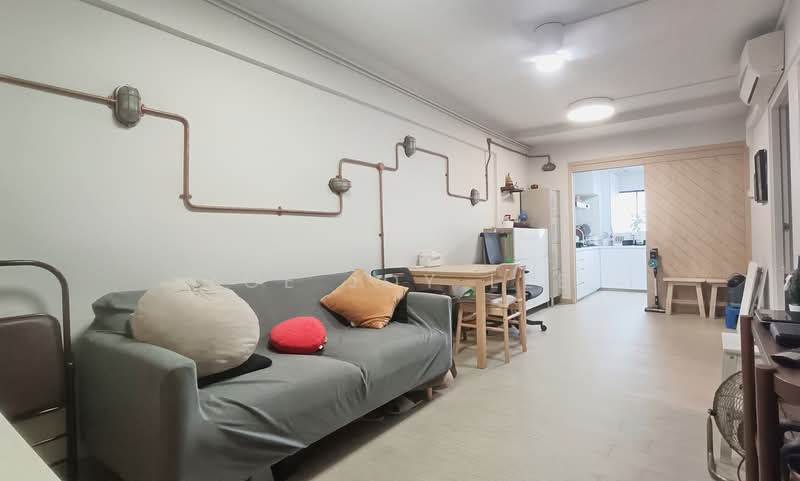 57 New Upper Changi Road, 57 New Upper Changi Road, Room Rental, 120 sqft, HDB Flat For Rent, by Zoe Joy Lee, 500165974 - Living Room - PropertyGuru.com.sg