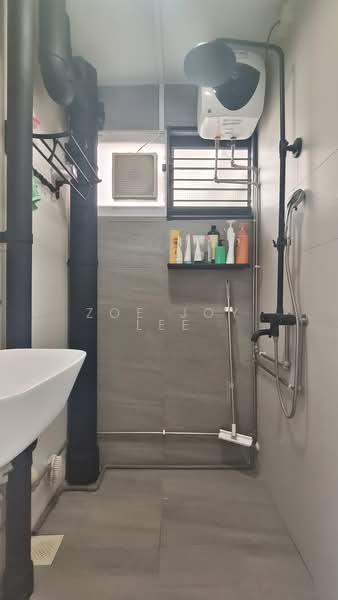 57 New Upper Changi Road, 57 New Upper Changi Road, Room Rental, 120 sqft, HDB Flat For Rent, by Zoe Joy Lee, 500165974 - Bathroom - PropertyGuru.com.sg