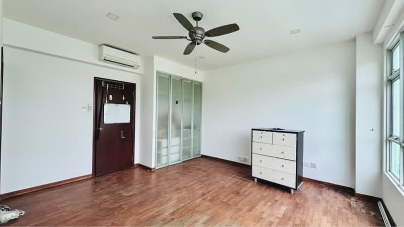Pavilion Park, Pavilion Circle, 5 Bedrooms, 4,000 sqft, Terraced House For Rent, by Lim Ziwan, 500165985 - PropertyGuru.com.sg