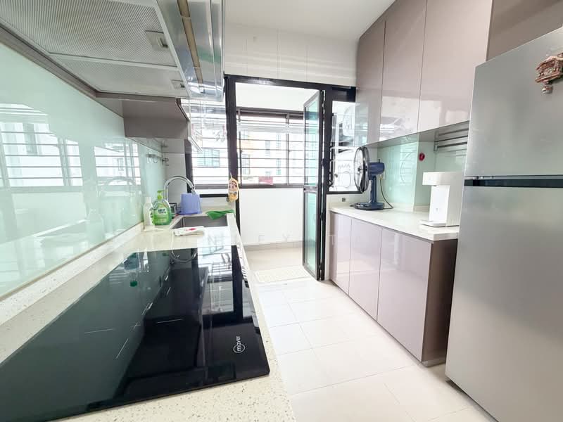 462A Blossom Spring @ Yishun, 462A Yishun Avenue 6, Room Rental, 100 sqft, HDB Flat For Rent, by Janlex Tan, 500165988 - PropertyGuru.com.sg