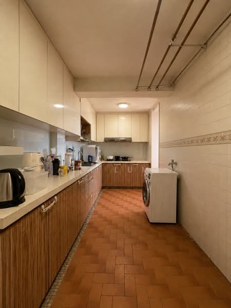37 Telok Blangah Rise, 37 Telok Blangah Rise, 3 Bedrooms, 1,259 sqft, HDB Flat For Sale, by TT Lum, 500165991 - Kitchen - PropertyGuru.com.sg