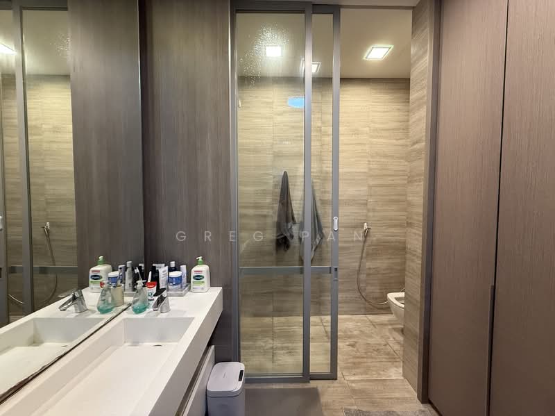 Seletar Park Residence, 21 Seletar Road, 1 Bedroom, 645 sqft, Condominium For Rent, by Greg Pan, 500166012 - Bathroom - PropertyGuru.com.sg