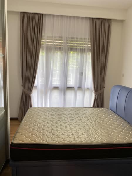 The Cornwall, 2 Cornwall Gardens, 2 Bedrooms, 1,442 sqft, Condominium For Rent, by Helen Tan, 500166015 - Bedroom - PropertyGuru.com.sg
