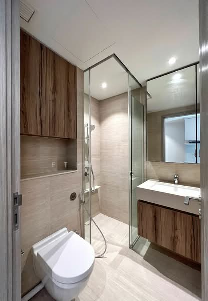 The Garden Residences, 1 Serangoon North View, 4 Bedrooms, 1,195 sqft, Condominium For Rent, by Ethel Lim, 500166020 - Bathroom - PropertyGuru.com.sg