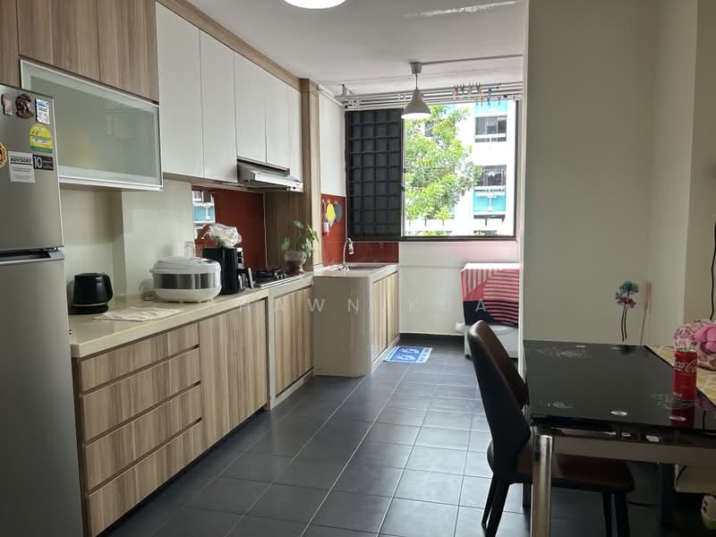 108 Serangoon North Avenue 1, 108 Serangoon North Avenue 1, 2 Bedrooms, 645 sqft, HDB Flat For Sale, by Shawn Kua, 500166021 - Kitchen - PropertyGuru.com.sg