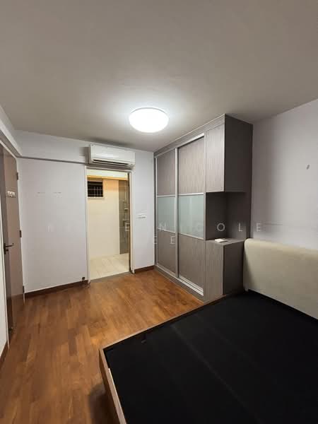 215A Compassvale Drive, 215A Compassvale Drive, 2 Bedrooms, 731 sqft, HDB Flat For Rent, by Renee Nicole Lee, 500166026 - Bedroom - PropertyGuru.com.sg