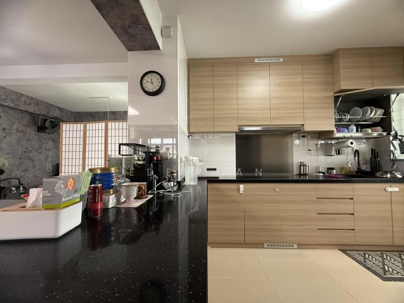 409C Northshore Drive, 409C Northshore Drive, 3 Bedrooms, 1,206 sqft, HDB Flat For Sale, by Eden Tan, 500166029 - Kitchen - PropertyGuru.com.sg