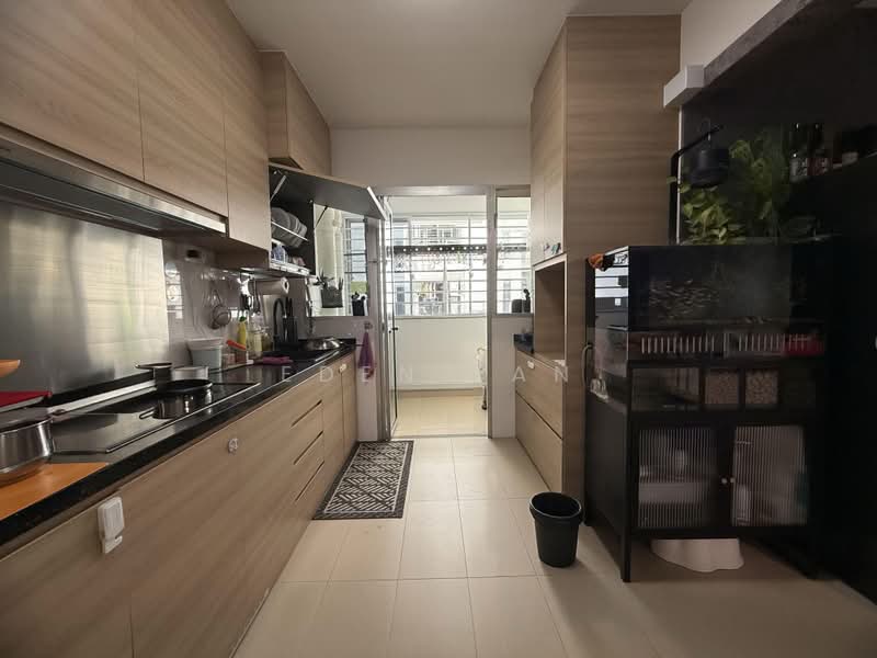 409C Northshore Drive, 409C Northshore Drive, 3 Bedrooms, 1,206 sqft, HDB Flat For Sale, by Eden Tan, 500166029 - Kitchen - PropertyGuru.com.sg