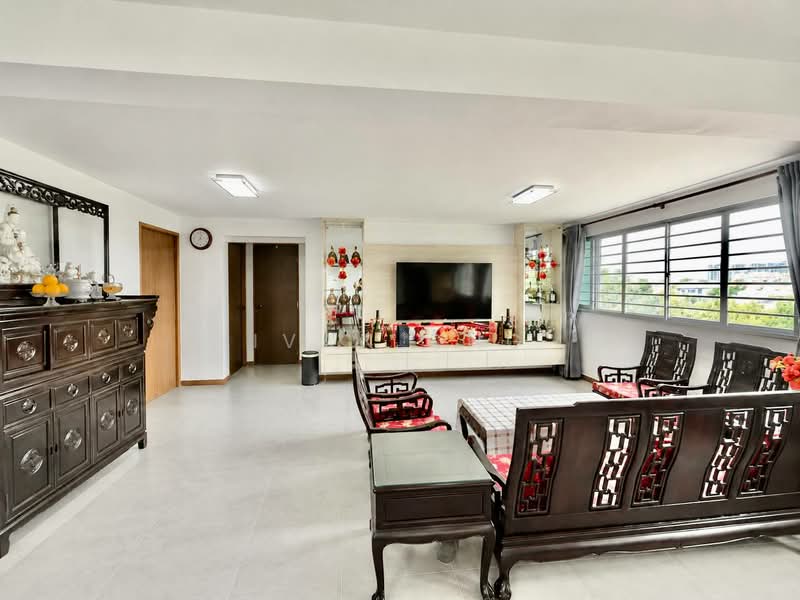 616 Hougang Avenue 8, 616 Hougang Avenue 8, 3 Bedrooms, 1,302 sqft, HDB Flat For Sale, by Ivan Ong, 500166041 - Living Room - PropertyGuru.com.sg