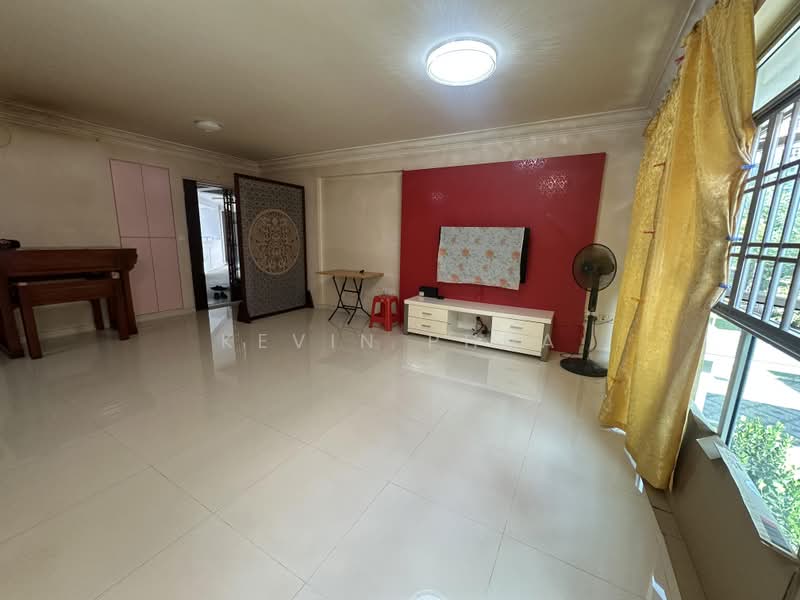 216A Compassvale Drive, 216A Compassvale Drive, 3 Bedrooms, 1,206 sqft, HDB Flat For Sale, by Kevin Phua, 500166043 - Living Room - PropertyGuru.com.sg
