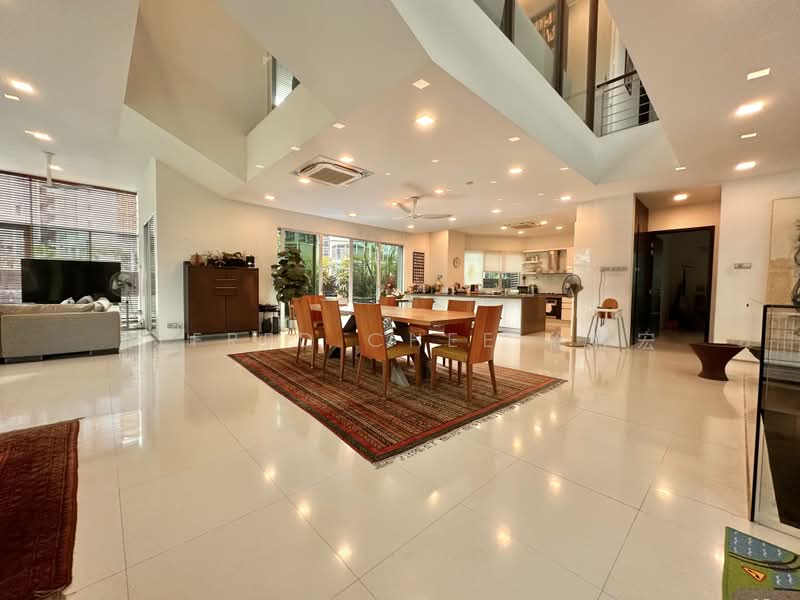 Wareham Road, Wareham Road, 8 Bedrooms, 8,000 sqft, Bungalow House For Sale, by Alfred Chee 徐仲宏, 500166052 - Living Room - PropertyGuru.com.sg
