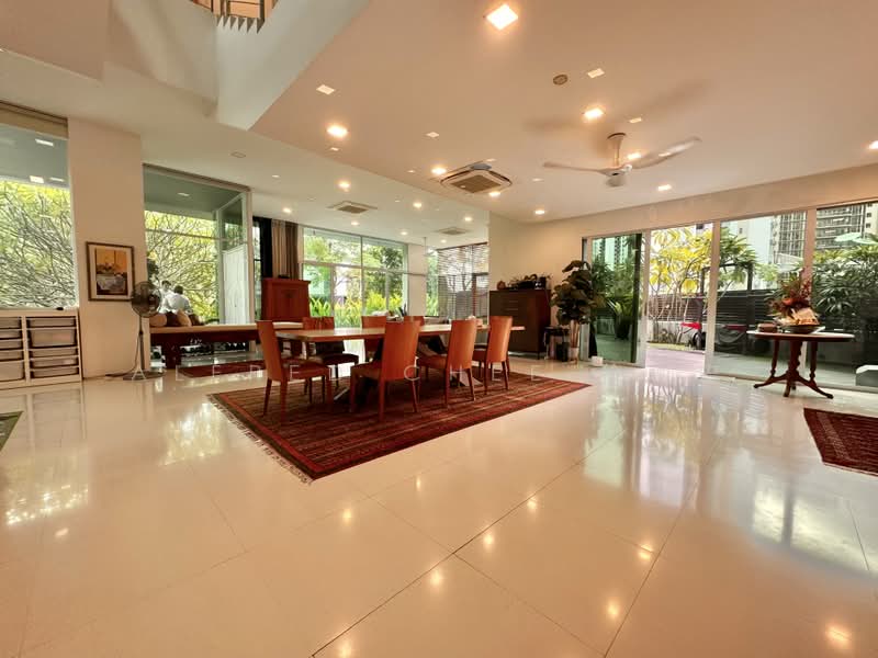Wareham Road, Wareham Road, 8 Bedrooms, 8,000 sqft, Bungalow House For Sale, by Alfred Chee 徐仲宏, 500166052 - Dining Room - PropertyGuru.com.sg