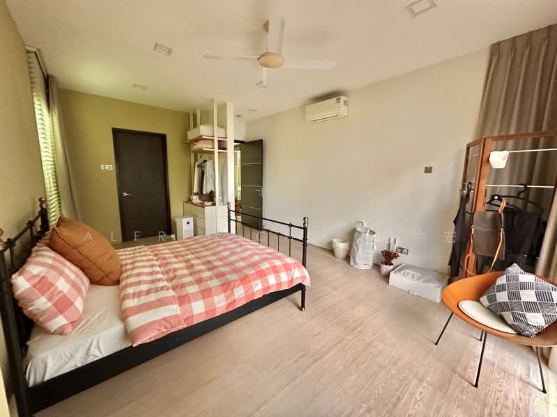 Wareham Road, Wareham Road, 8 Bedrooms, 8,000 sqft, Bungalow House For Sale, by Alfred Chee 徐仲宏, 500166052 - Bedroom - PropertyGuru.com.sg