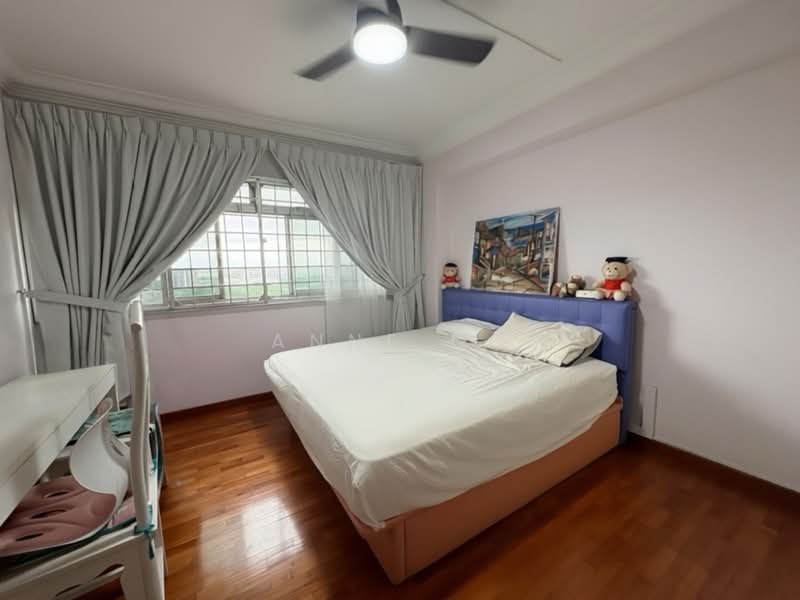 330 Tah Ching Road, 330 Tah Ching Road, 3 Bedrooms, 1,302 sqft, HDB Flat For Sale, by Anne Ho, 500166060 - Bedroom - PropertyGuru.com.sg