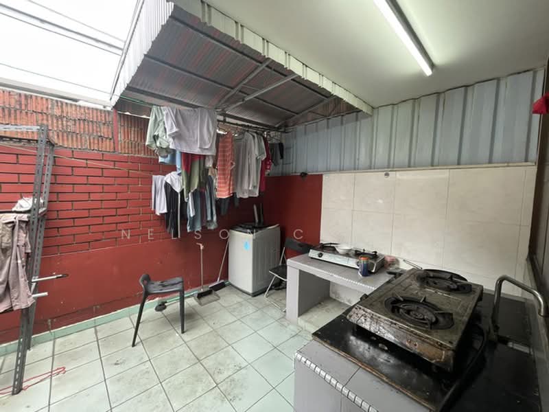 Seletar Hills Estate, Seletar Hills Drive, 3 Bedrooms, 2,000 sqft, Terraced House For Rent, by Nelson Chung, 500166064 - Kitchen - PropertyGuru.com.sg