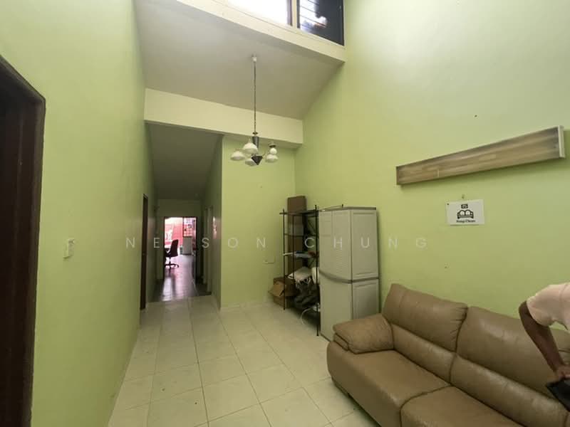 Seletar Hills Estate, Seletar Hills Drive, 3 Bedrooms, 2,000 sqft, Terraced House For Rent, by Nelson Chung, 500166064 - Living Room - PropertyGuru.com.sg