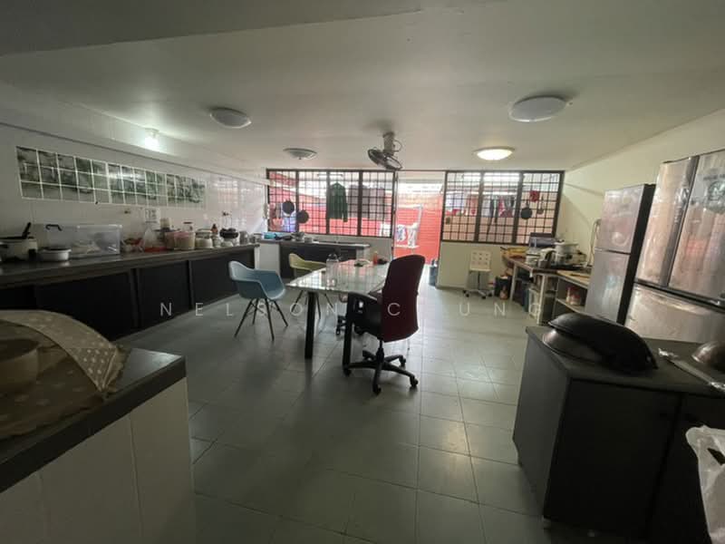 Seletar Hills Estate, Seletar Hills Drive, 3 Bedrooms, 2,000 sqft, Terraced House For Rent, by Nelson Chung, 500166064 - Kitchen - PropertyGuru.com.sg