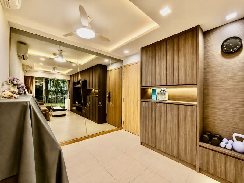 FLO Residence, Punggol Field Walk, 3 Bedrooms, 1,152 sqft, Condominium For Sale, by Ivan Ong, 500166065 - Living Room - PropertyGuru.com.sg