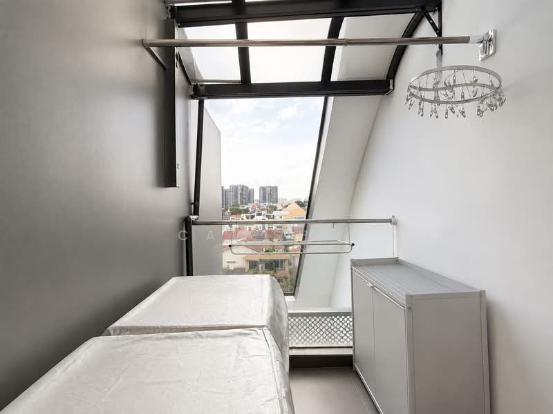 One Robey, 1 Robey Crescent, 3 Bedrooms, 1,195 sqft, Condominium For Sale, by CAI SHEN, 500166066 - Balcony - PropertyGuru.com.sg