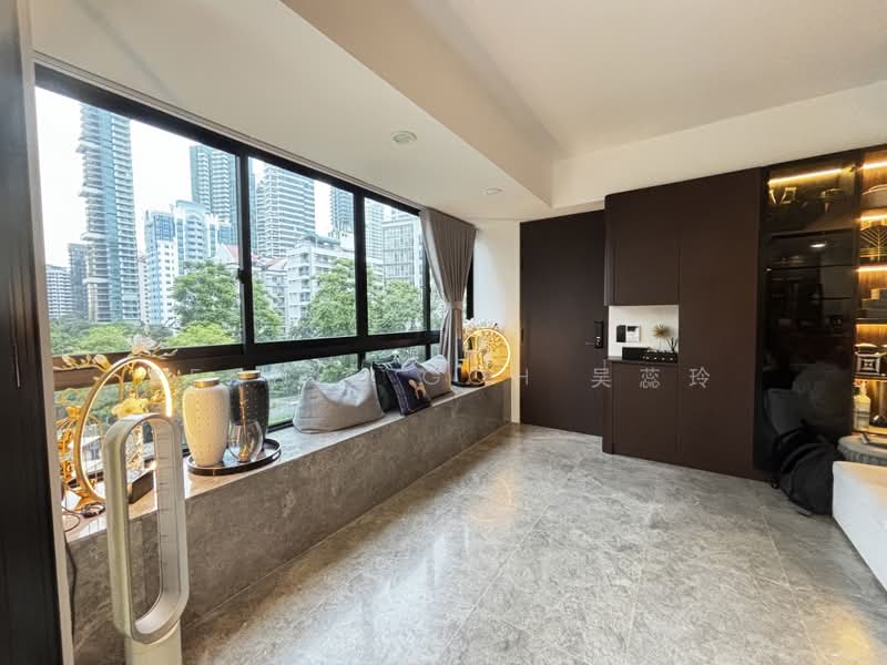 The Iveria, 2 Kim Yam Road, 3 Bedrooms, 904 sqft, Condominium For Rent, by Rennie Goh 吴蕊玲, 500166076 - Living - PropertyGuru.com.sg