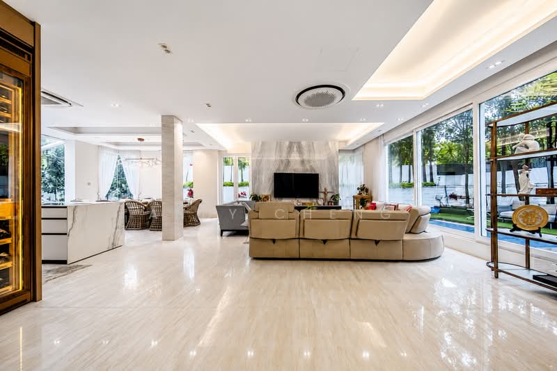 โ
๐๐ฎ๐ป๐ฑ๐ฒ๐ฑ ๐๐
๐ฐ๐ฒ๐น๐น๐ฒ๐ป๐ฐ๐ฒ โ
Ultra Luxury Modern Living Semi-Detached Near Botanic Gardens, Trevose Crescent / Kheam Hock Road / Dunearn Road, 5 Bedrooms, 5,000 sqft, Semi-Detached House For Sale, by Andy Cheng, 500166077 - Living Room - PropertyGuru.com.sg