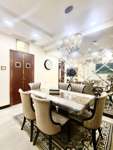 The Mayfair, 1 Jurong East Street 32, 3 Bedrooms, 1,227 sqft, Condominium For Rent, by Agnes Ng, 500166078 - Dining Room - PropertyGuru.com.sg