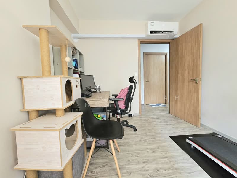 453A Bukit Batok West Avenue 6, 453A Bukit Batok West Avenue 6, 3 Bedrooms, 1,001 sqft, HDB Flat For Sale, by Siti Hasyimah Hassan, 500166083 - Study - PropertyGuru.com.sg