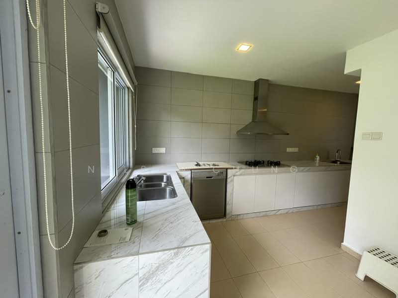 Mimosa Vale, Mimosa Vale, 5 Bedrooms, 3,800 sqft, Semi-Detached House For Rent, by Nelson Chung, 500166088 - Kitchen - PropertyGuru.com.sg