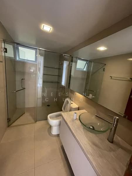 Mimosa Vale, Mimosa Vale, 5 Bedrooms, 3,800 sqft, Semi-Detached House For Rent, by Nelson Chung, 500166088 - Bathroom - PropertyGuru.com.sg