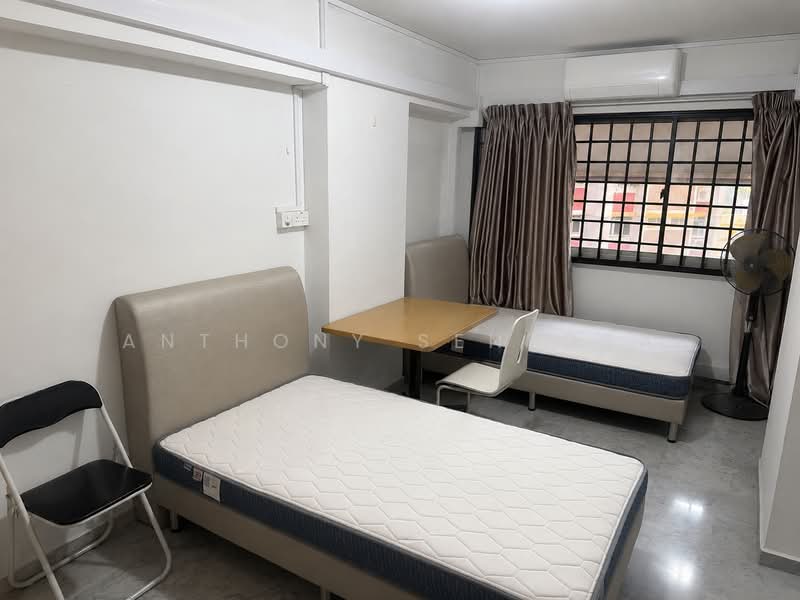 463 Hougang Avenue 10, 463 Hougang Avenue 10, Room Rental, 150 sqft, HDB Flat For Rent, by Anthony Sentosa, 500166092 - Bedroom - PropertyGuru.com.sg